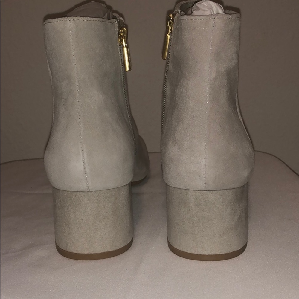 Kenneth Cole Road Stop Boots - Picture 2 of 5